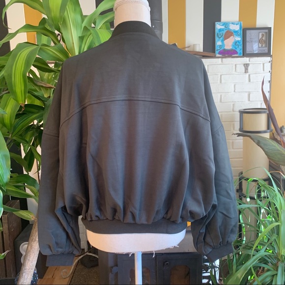 NWT Few Moda x Revolve Ruffle Bomber Jacket - Picture 5 of 6